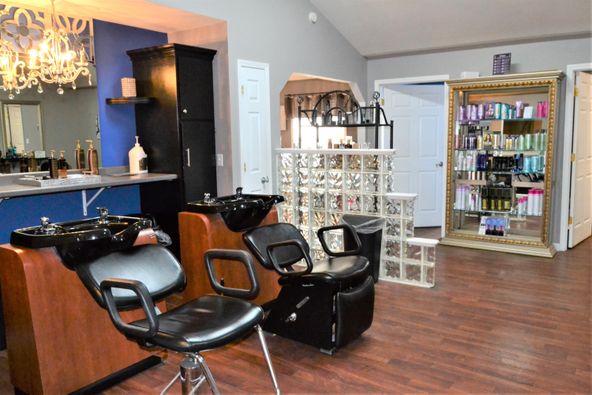 129 Walker Hill St, Crossville, TN 38555